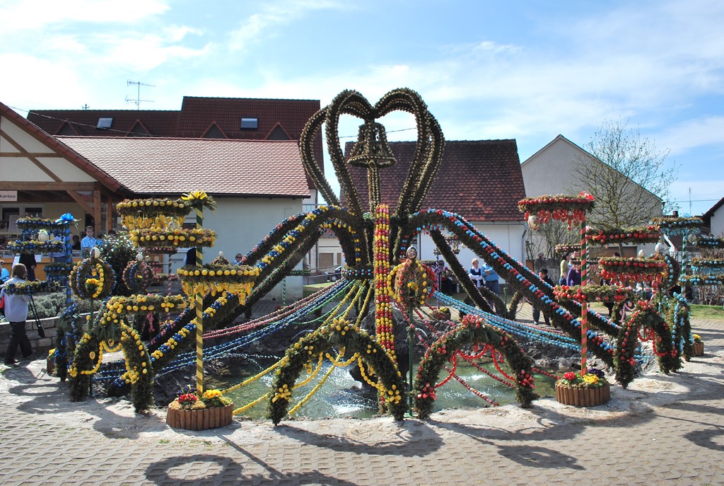 Osterbrunnen_Bieberbach_2010